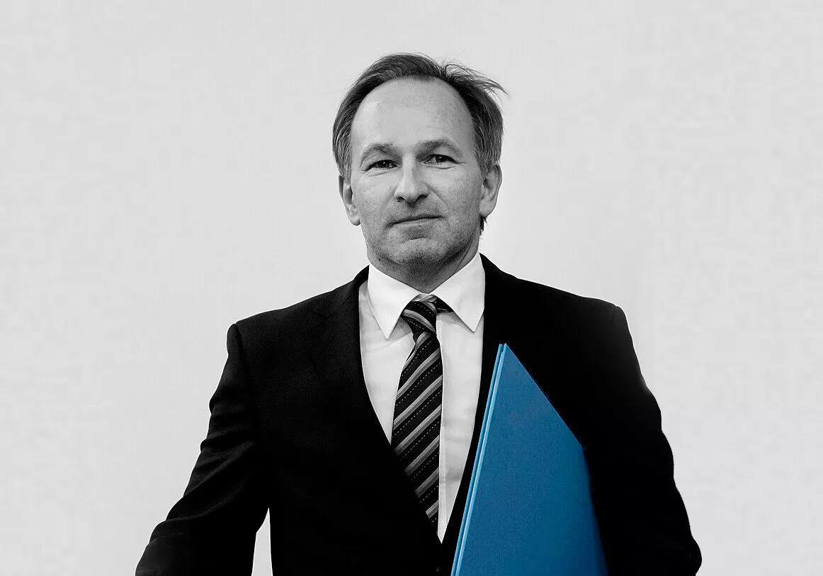 Pracovní podmínky v redakci Reportérů ČT: Aktivismus, bossing i harašení